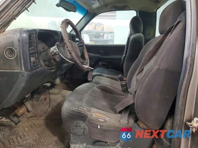 Zdjęcie 7 z 12 samochodu: 2001 CHEVROLET SILVERADO K2500 HEAVY DUTY VIN:1GCHK24U31E192329 - miniatura