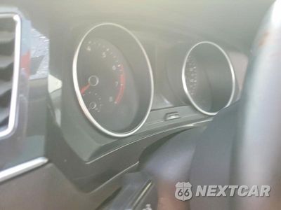 Zdjęcie 9 z 12 samochodu: 2020 VOLKSWAGEN TIGUAN SE VIN:3VV3B7AX6LM082301 - miniatura