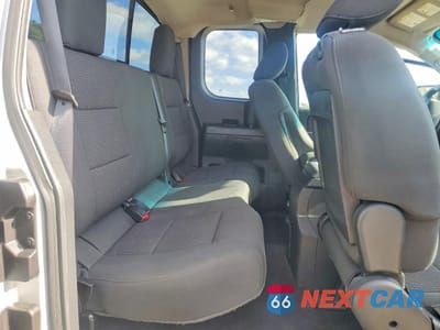 Zdjęcie 10 z 13 samochodu: 2014 NISSAN TITAN S VIN:1N6BA0CA3EN504608 - miniatura