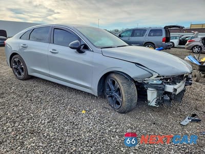 Czwarte zdjęcie samochodu z boku: 2023 KIA K5 GT LINE VIN:5XXG64J20PG176172 - miniatura