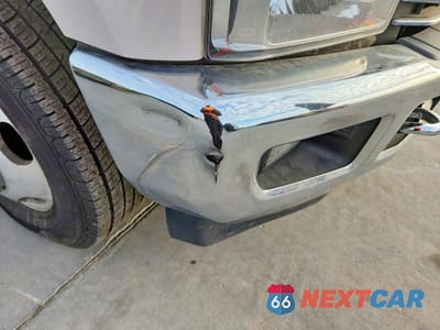 Zdjęcie 9 z 10 samochodu: 2017 FORD F350 SUPER DUTY VIN:1FT8W3DT2HEE79849 - miniatura