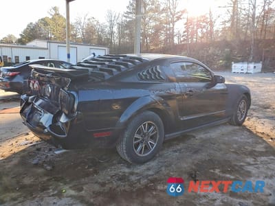 Trzecie zdjęcie samochodu z tyłu: 2005 FORD MUSTANG VIN:1ZVFT80N755121031 - miniatura