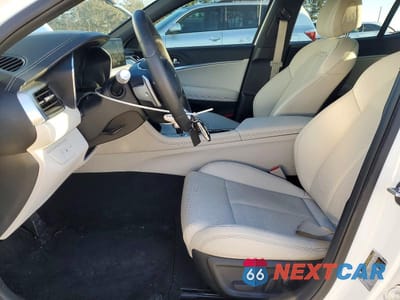 Zdjęcie 7 z 11 samochodu: 2025 GENESIS G70 BASE VIN:KMTG34SC2SU157577 - miniatura