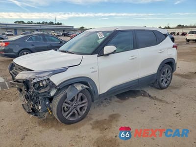 2023 KIA SELTOS LX KNDEPCAA2P7408446 - główne zdjęcie licytacji z USA - miniatura