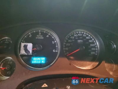 Zdjęcie 9 z 11 samochodu: 2010 CHEVROLET SILVERADO K1500 LTZ VIN:1GCSKTE30AZ167141 - miniatura