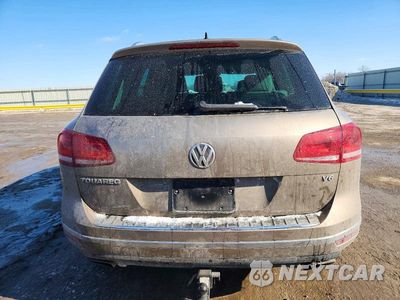 Zdjęcie 6 z 11 samochodu: 2016 VOLKSWAGEN TOUAREG SPORT VIN:WVGEF9BP9GD012536 - miniatura