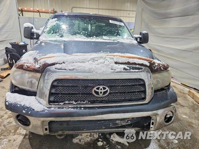 Piąte zdjęcie samochodu w środku: 2008 TOYOTA TUNDRA SR5 VIN:5TFBV54138X059752 - miniatura