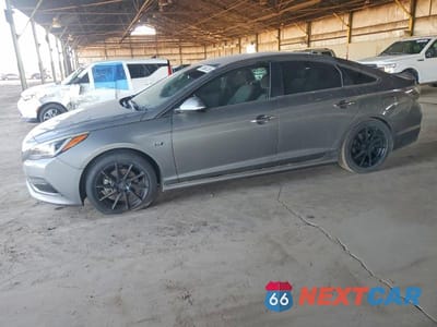 2017 HYUNDAI SONATA KMHE24L37HA063191 - główne zdjęcie licytacji z USA - miniatura