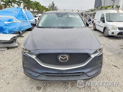 Piąte zdjęcie samochodu w środku: 2019 MAZDA CX-5 TOURING VIN:JM3KFACMXK0610784 - miniatura
