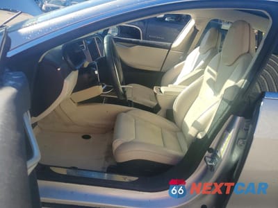 Zdjęcie 7 z 13 samochodu: 2017 TESLA MODEL S VIN:5YJSA1E27HF231691 - miniatura