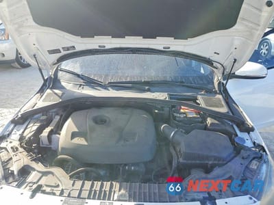 Zdjęcie 11 z 12 samochodu: 2017 VOLVO S60 DYNAMIC VIN:YV140MTL6H2439096 - miniatura