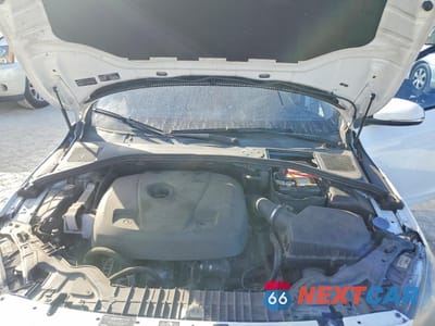 Zdjęcie 11 z 12 samochodu: 2017 VOLVO S60 DYNAMIC VIN:YV140MTL6H2439096 - miniatura