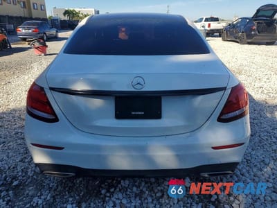 Zdjęcie 6 z 11 samochodu: 2018 MERCEDES-BENZ E 300 4MATIC VIN:WDDZF4KB9JA393767 - miniatura