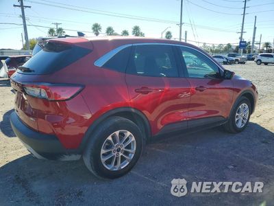 Trzecie zdjęcie samochodu z tyłu: 2020 FORD ESCAPE SE VIN:1FMCU9G69LUB31954 - miniatura