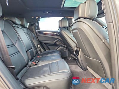 Zdjęcie 11 z 13 samochodu: 2020 PORSCHE CAYENNE VIN:WP1AA2AY9LDA00138 - miniatura