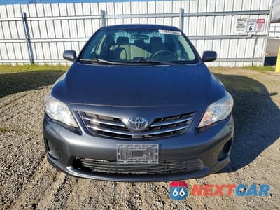Piąte zdjęcie samochodu w środku: 2013 TOYOTA COROLLA BASE VIN:2T1BU4EE7DC960890 - miniatura