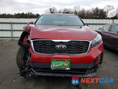 Piąte zdjęcie samochodu w środku: 2020 KIA SORENTO VIN:5XYPGDA30LG671290 - miniatura