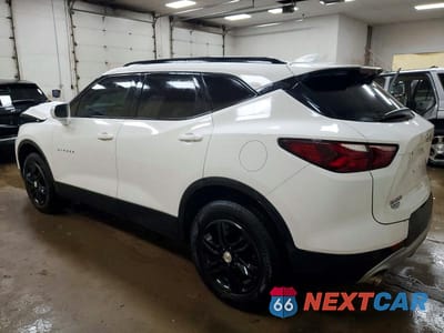 Drugie zdjęcie samochodu z przodu: 2020 CHEVROLET BLAZER 2LT VIN:3GNKBCRS4LS699355 - miniatura