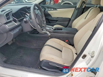 Zdjęcie 7 z 11 samochodu: 2017 HONDA CIVIC EX VIN:19XFC2F7XHE001323 - miniatura