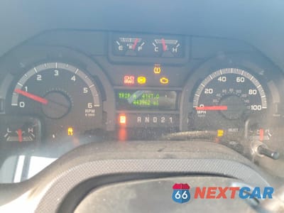 Zdjęcie 9 z 13 samochodu: 2011 FORD ECONOLINE E350 SUPER DUTY WAGON VIN:1FBSS3BL3BDA72032 - miniatura