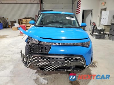 Piąte zdjęcie samochodu w środku: 2025 KIA SOUL EX VIN:KNDJ33AU3S7272132 - miniatura