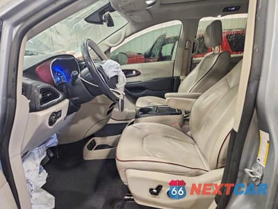 Zdjęcie 7 z 12 samochodu: 2020 CHRYSLER PACIFICA LIMITED VIN:2C4RC1GG3LR144224 - miniatura