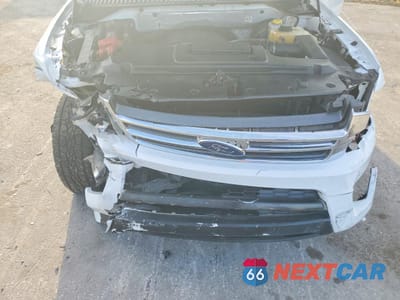 Zdjęcie 12 z 14 samochodu: 2016 FORD EXPEDITION XLT VIN:1FMJU1HT5GEF30972 - miniatura