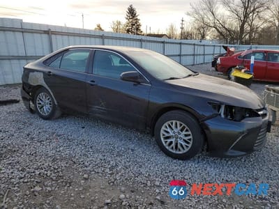 Czwarte zdjęcie samochodu z boku: 2017 TOYOTA CAMRY LE VIN:4T1BF1FK4HU327443 - miniatura