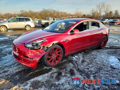 2018 TESLA MODEL 3 5YJ3E1EA4JF032913 - główne zdjęcie licytacji z USA - miniatura