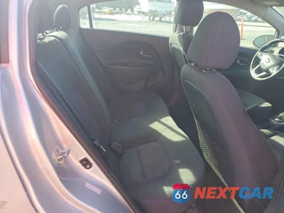 Zdjęcie 10 z 13 samochodu: 2014 KIA RIO LX VIN:KNADM4A34E6371296 - miniatura