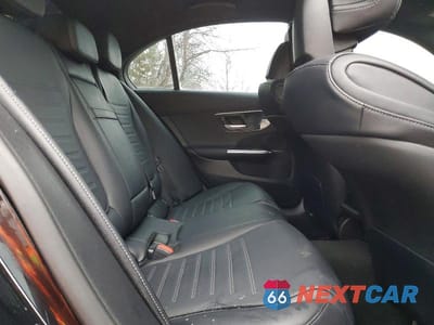 Zdjęcie 10 z 12 samochodu: 2022 MERCEDES-BENZ C 300 4MATIC VIN:W1KAF4HB2NR046664 - miniatura