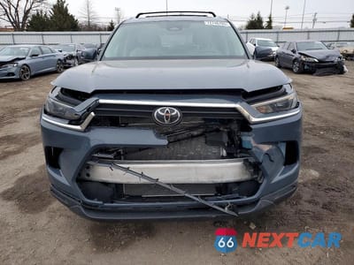 Piąte zdjęcie samochodu w środku: 2025 TOYOTA GRAND HIGHLANDER LE VIN:5TDAAAA52SS032904 - miniatura