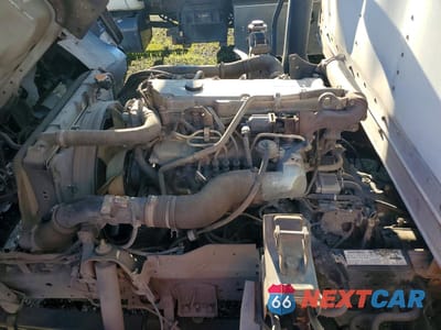 Zdjęcie 11 z 12 samochodu: 2006 ISUZU NPR VIN:JALC4B16767015447 - miniatura