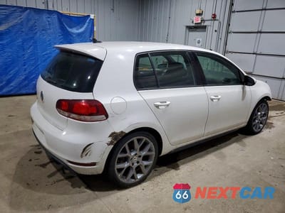 Trzecie zdjęcie samochodu z tyłu: 2014 VOLKSWAGEN GTI VIN:WVWGD7AJ6EW009874 - miniatura