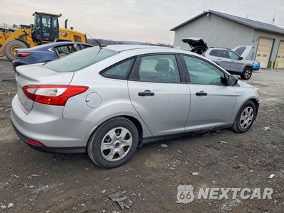 Trzecie zdjęcie samochodu z tyłu: 2013 FORD FOCUS S VIN:1FADP3E28DL166995 - miniatura