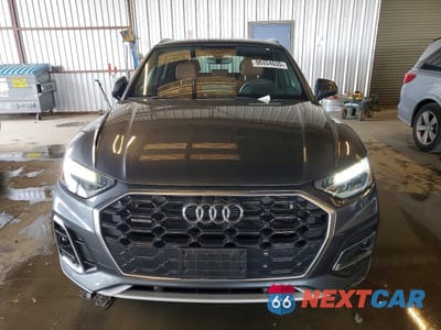 Piąte zdjęcie samochodu w środku: 2024 AUDI Q5 PREMIUM 45 VIN:WA1GAAFY0R2000316 - miniatura