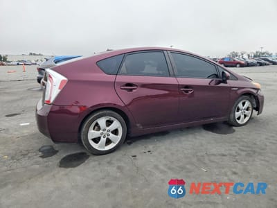 Trzecie zdjęcie samochodu z tyłu: 2013 TOYOTA PRIUS VIN:JTDKN3DUXD5609842 - miniatura