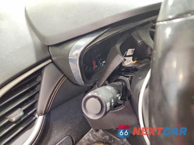 Zdjęcie 9 z 11 samochodu: 2017 CHEVROLET TRAX 1LT VIN:3GNCJLSB6HL165132 - miniatura