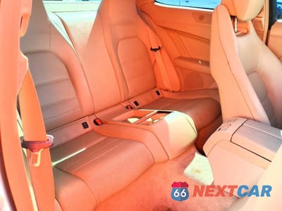 Zdjęcie 10 z 12 samochodu: 2013 MERCEDES-BENZ C 250 VIN:WDDGJ4HB8DG014692 - miniatura