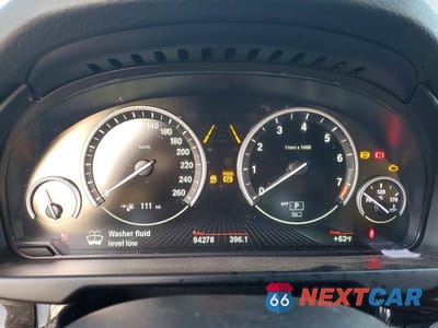 Zdjęcie 9 z 13 samochodu: 2016 BMW X5 XDR40E VIN:5UXKT0C59G0S79397 - miniatura