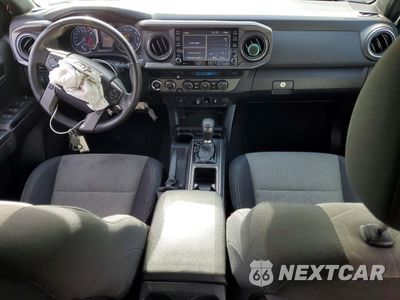 Zdjęcie 8 z 13 samochodu: 2021 TOYOTA TACOMA DOUBLE CAB VIN:3TYCZ5AN9MT010768 - miniatura