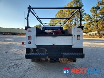 Zdjęcie 6 z 12 samochodu: 2024 CHEVROLET SILVERADO HD UTILITY / SERVICE TRUCK VIN:1GB3YSE77RF313813 - miniatura