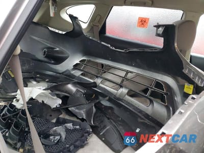 Zdjęcie 13 z 14 samochodu: 2012 NISSAN ROGUE S VIN:JN8AS5MV0CW705808 - miniatura