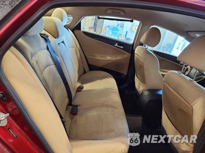 Zdjęcie 10 z 11 samochodu: 2012 HYUNDAI SONATA GLS VIN:5NPEB4AC6CH458116 - miniatura