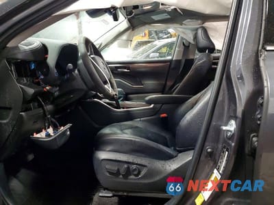 Zdjęcie 7 z 13 samochodu: 2025 TOYOTA HIGHLANDER HYBRID LIMITED VIN:5TDXBRCH5SS663529 - miniatura