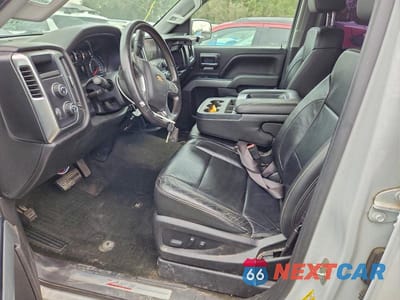 Zdjęcie 7 z 11 samochodu: 2017 CHEVROLET SILVERADO K1500 LT VIN:3GCUKREC8HG164655 - miniatura