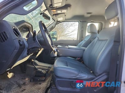 Zdjęcie 7 z 12 samochodu: 2016 FORD F350 SUPER DUTY VIN:1FT8X3B66GEC71059 - miniatura