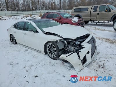 Czwarte zdjęcie samochodu z boku: 2019 LEXUS LS 500 VIN:JTHC5LFF7K5006104 - miniatura