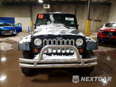 Piąte zdjęcie samochodu w środku: 2009 JEEP WRANGLER UNLIMITED X VIN:1J4GA39109L727363 - miniatura