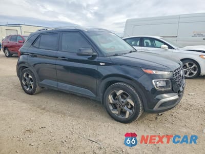 Czwarte zdjęcie samochodu z boku: 2021 HYUNDAI VENUE SEL VIN:KMHRC8A37MU129658 - miniatura